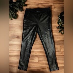 Black Tape women’s plus size pants black